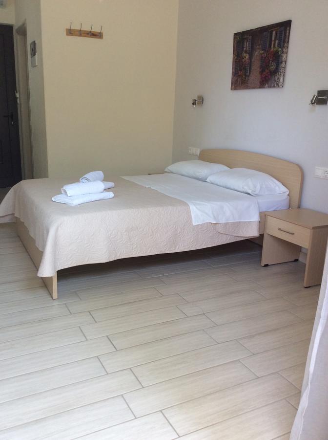Elena Rooms Plakias Bagian luar foto