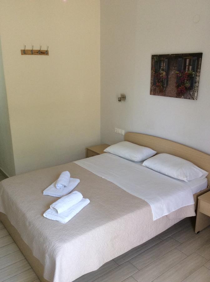 Elena Rooms Plakias Bagian luar foto